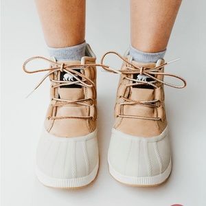 Sorel Womens Out n About Boot